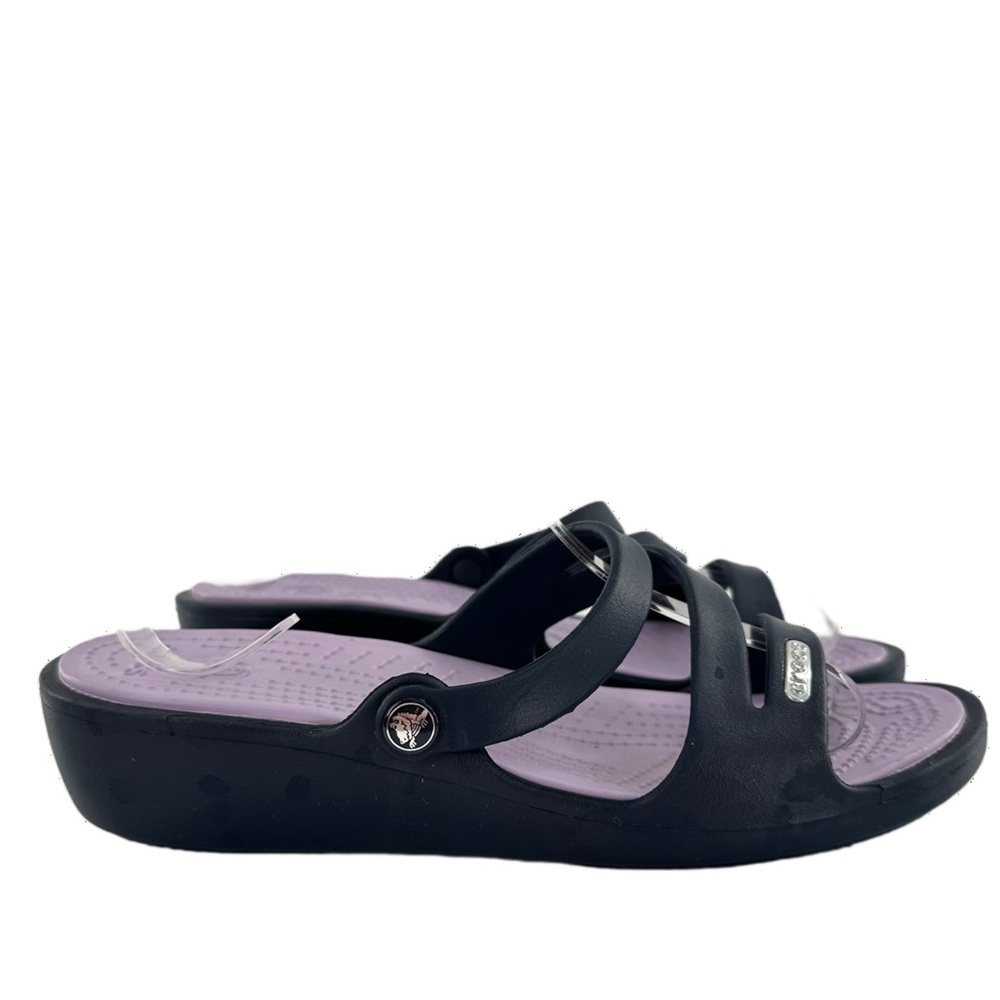 Crocs womens sandals size 6 blue purple outdoors water
slip on slides - Picture 1 of 13